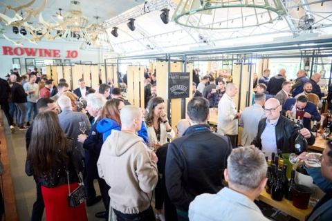 RO-Wine sărbătorește 10 ani de excelență la București, cu ediția de toamnă