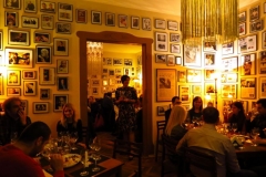 O seară ardeleană cu Enikő, Chardonnay și Pinot Noir