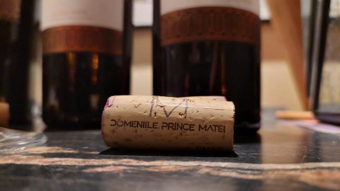 Două întâlniri într-una singură: degustare Via Viticola Sarica Nicuțel și miniverticală Prince Matei