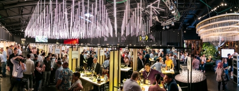 RO-Wine | The International Wine Festival of Romania va organiza o ediție de toamnă, dedicată în primul rând vinurilor noi, fie vinuri albe din recolta 2019, fie vinuri roșii din 2018, ajunse în pragul lansării comerciale